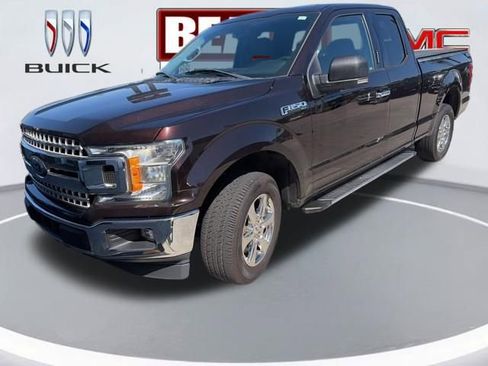 Used 2018 Ford F150 XLT w/ Equipment Group 301A Mid RWD image 4