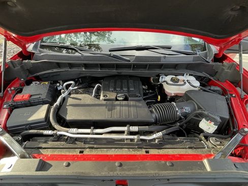 Certified 2025 Chevrolet Silverado 1500 Custom image 26