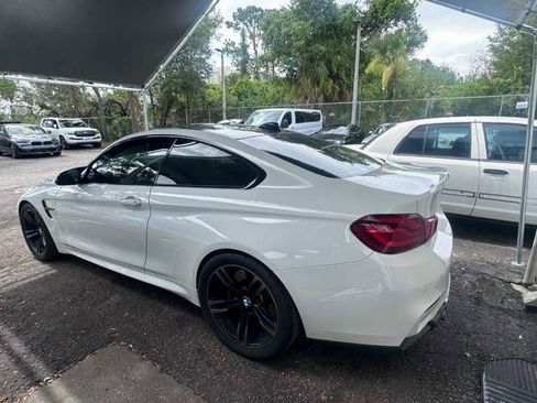 Used 2020 BMW M4 Coupe RWD image 5