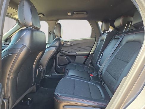 Used 2023 Ford Escape ST-Line FWD image 15