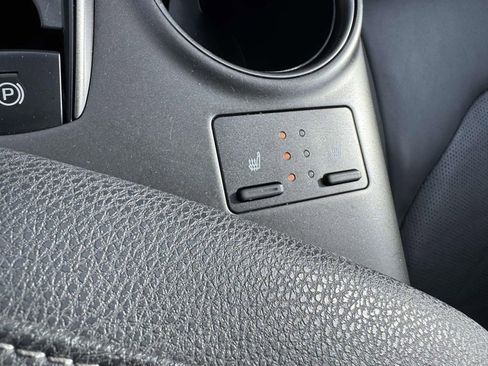 Used 2023 Toyota Camry XSE image 29