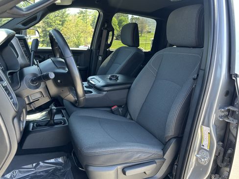 Used 2022 RAM 2500 Tradesman AWD/4WD image 9