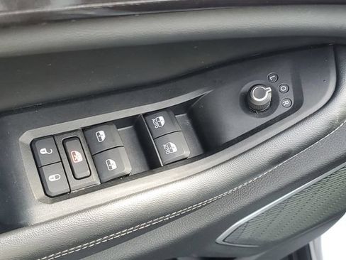 Used 2022 Jeep Grand Cherokee L Laredo AWD/4WD image 18