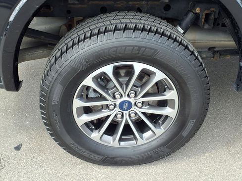 Used 2020 Ford F150 XLT w/ Equipment Group 302A Luxury image 26