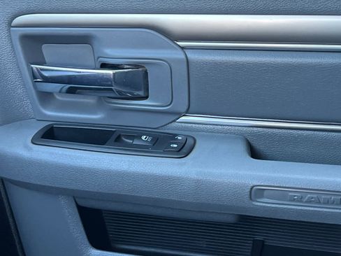 Used 2017 RAM 1500 Big Horn image 19