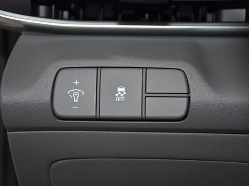 New 2026 Hyundai Elantra Sport FWD image 9