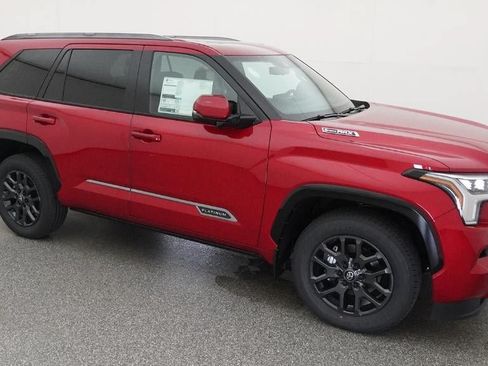 New 2026 Toyota Sequoia Platinum AWD/4WD image 12