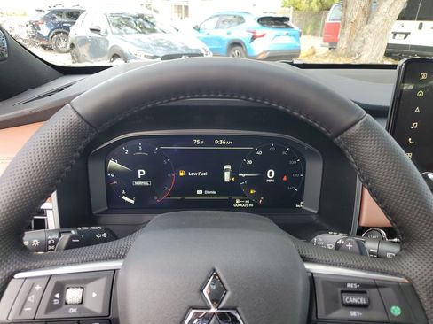 New 2026 Mitsubishi Outlander SEL FWD image 19