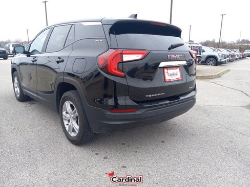 Used 2022 GMC Terrain SLE w/ Fleet Convenience Package image 13
