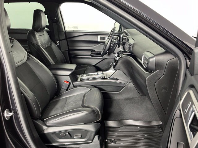 Used 2022 Ford Explorer ST w/ ST Street Pack AWD/4WD image 31