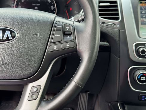 Used 2014 Kia Sorento SX AWD/4WD image 8