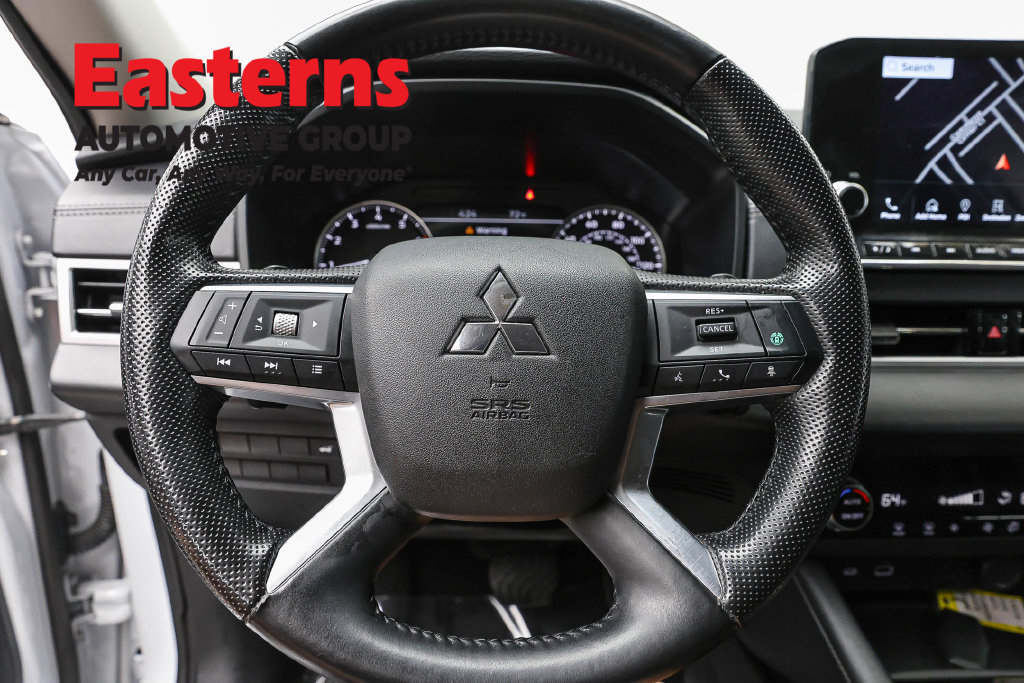 Used 2024 Mitsubishi Outlander SE AWD/4WD image 11