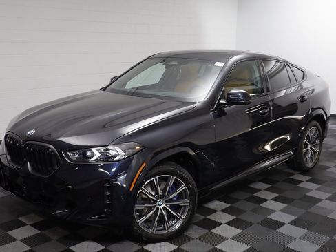 New 2026 BMW X6 xDrive40i w/ Climate Comfort Package image 2