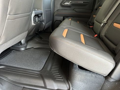 New 2026 GMC Sierra 1500 AT4 w/ AT4 Premium Package image 30