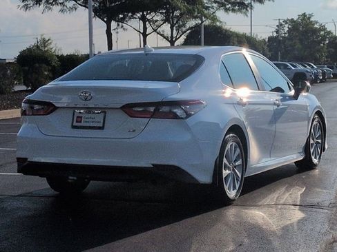 Certified 2022 Toyota Camry LE w/ Cold Weather Package FWD image 5