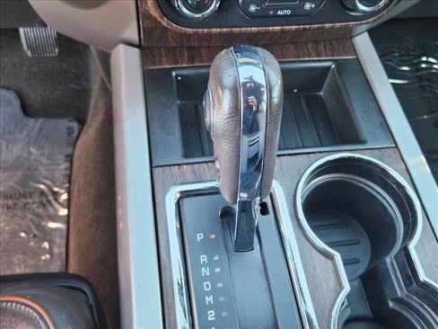 Used 2017 Ford Expedition King Ranch RWD image 12
