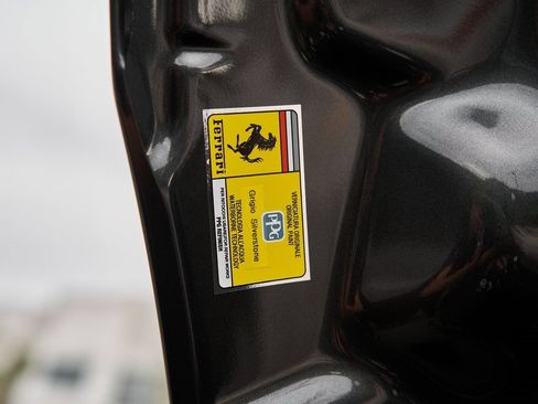 Used 2025 Ferrari Purosangue image 20