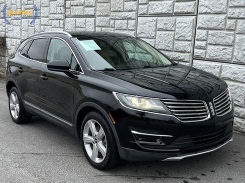 Used 2018 Lincoln MKC Premiere image 3