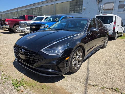 Used 2022 Hyundai Sonata SEL FWD image 1