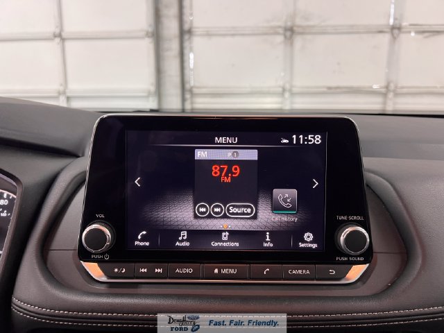 Used 2025 Nissan Rogue SV AWD/4WD image 42