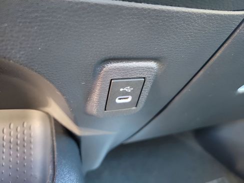 Used 2023 Toyota Corolla LE image 21