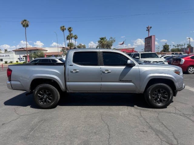 Used 2021 Toyota Tacoma SR5 RWD image 2