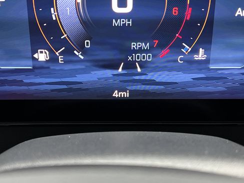 New 2026 Chevrolet Traverse LT w/ Sun and Wheel Package image 10