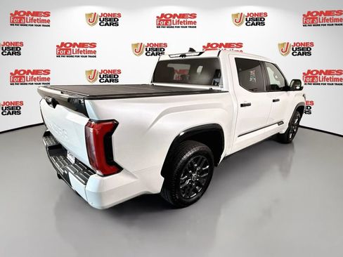 Used 2024 Toyota Tundra Platinum AWD/4WD image 17
