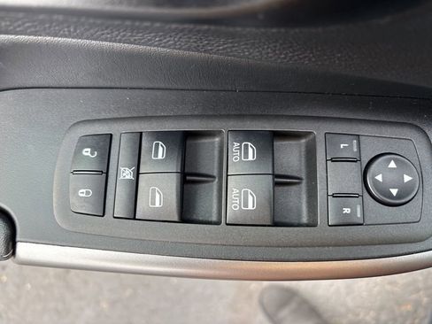 Used 2022 Jeep Cherokee Latitude Lux image 16