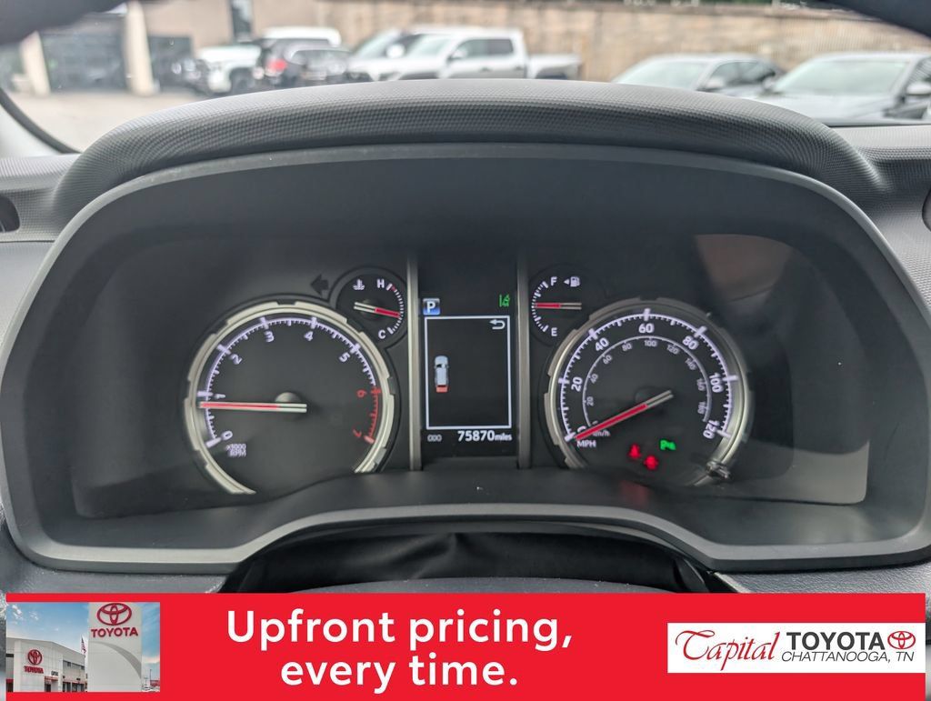 Used 2023 Toyota 4Runner Limited AWD/4WD image 19