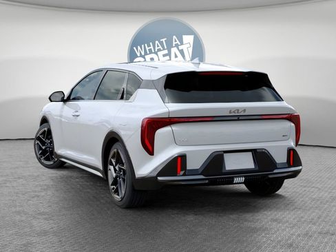 New 2026 Kia K4 GT-Line Turbo FWD image 4
