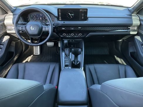 Used 2025 Honda Accord Sport image 10