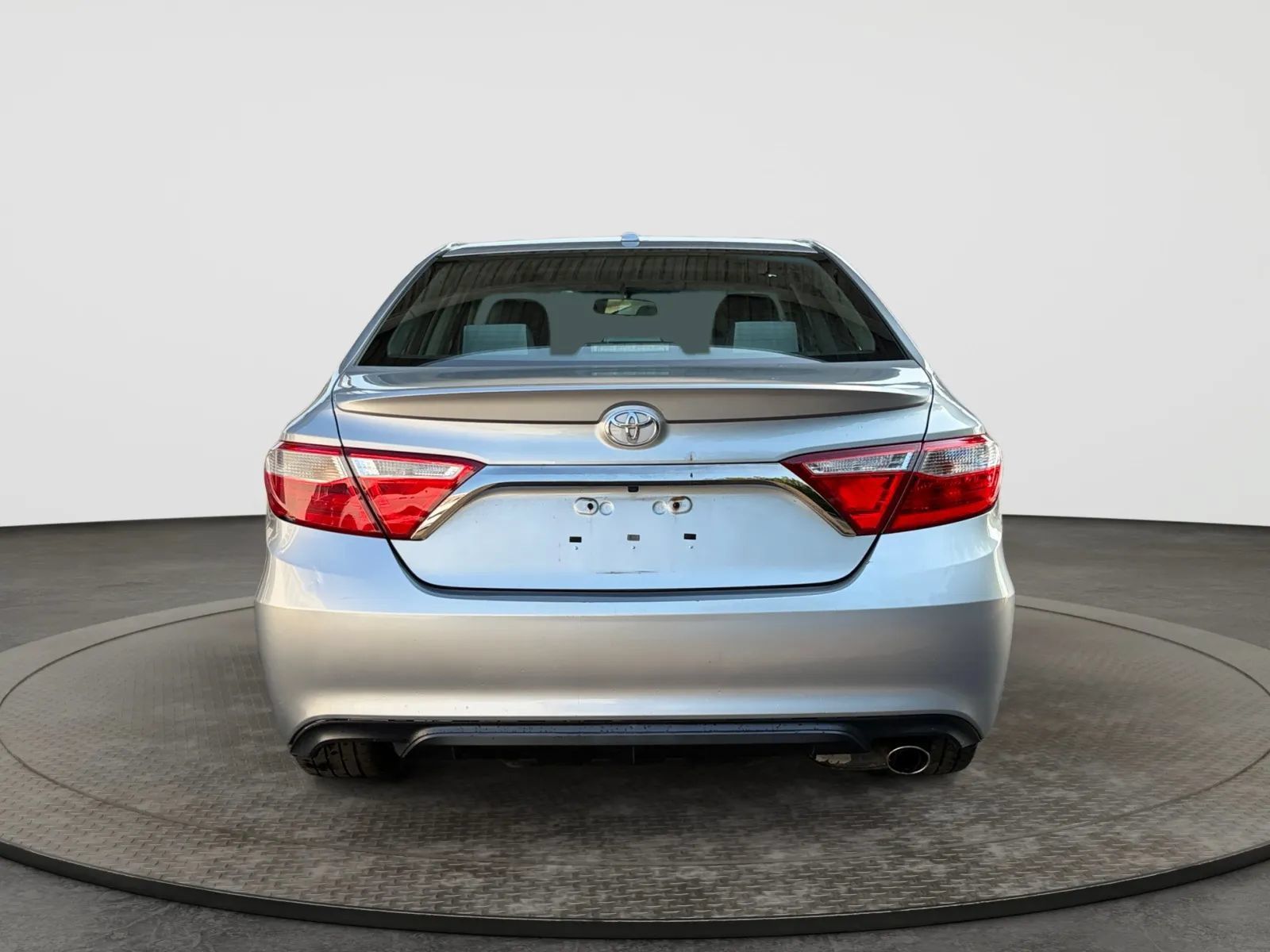 Used 2017 Toyota Camry SE FWD image 9