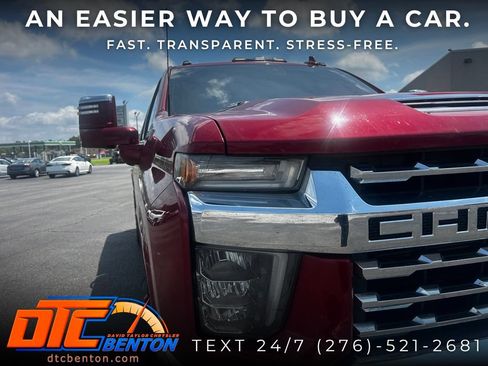 Used 2020 Chevrolet Silverado 2500 LTZ w/ LTZ Premium Package AWD/4WD image 12