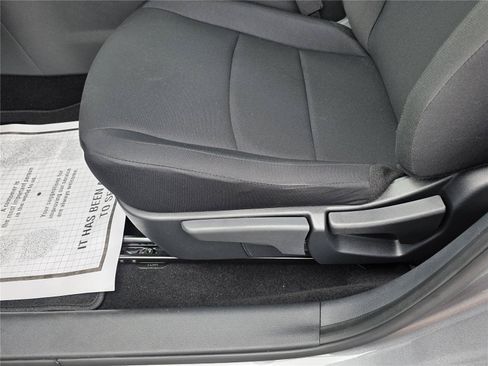 Used 2025 Nissan Sentra S FWD image 23