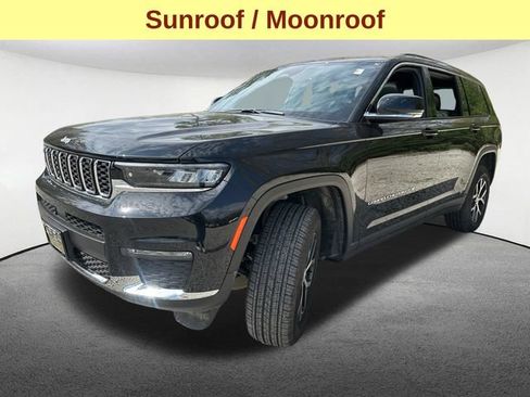 Used 2025 Jeep Grand Cherokee L Limited AWD/4WD image 5