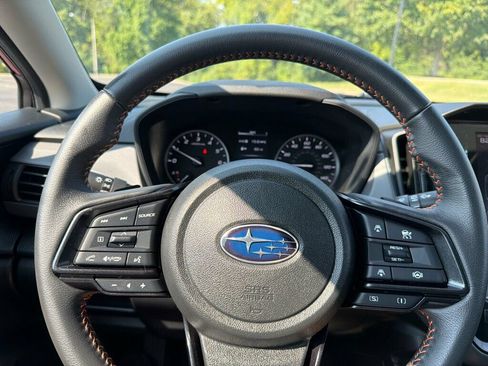 Used 2024 Subaru Crosstrek 2.5i Limited w/ Crosstrek Mirror Package AWD/4WD image 19