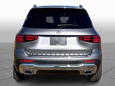Certified 2025 Mercedes-Benz GLB 250 image 5