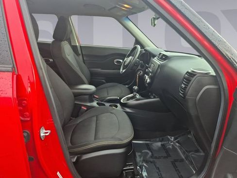 Used 2014 Kia Soul + w/ UVO w/Eservices Package FWD image 17