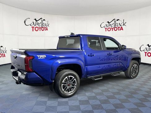 Used 2024 Toyota Tacoma TRD Sport AWD/4WD image 7