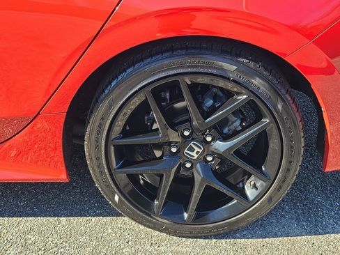 Used 2023 Honda Civic Sport image 32
