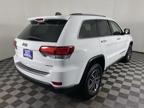 Used 2022 Jeep Grand Cherokee Limited image 9