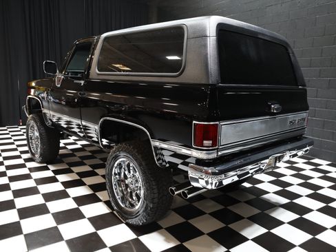 Used 1987 Chevrolet Blazer 4WD image 25