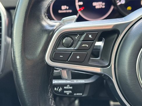 Used 2021 Porsche Cayenne GTS image 29