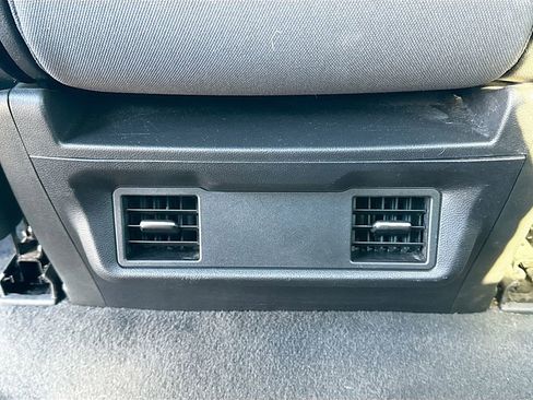 Certified 2024 Chevrolet Silverado 3500 LT image 24