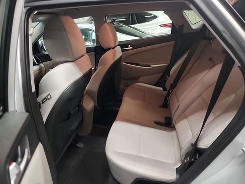 Used 2019 Hyundai Tucson SE image 13