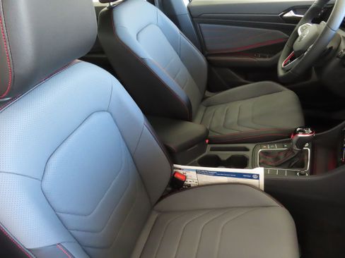 New 2026 Volkswagen Jetta GLI Autobahn FWD image 27