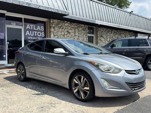 Used 2015 Hyundai Elantra Limited FWD image 4