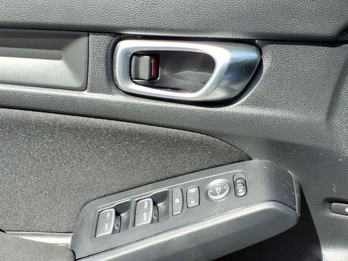 Certified 2024 Honda Civic Sport image 13