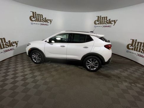Used 2023 Buick Encore GX Essence w/ Experience Buick Package image 5